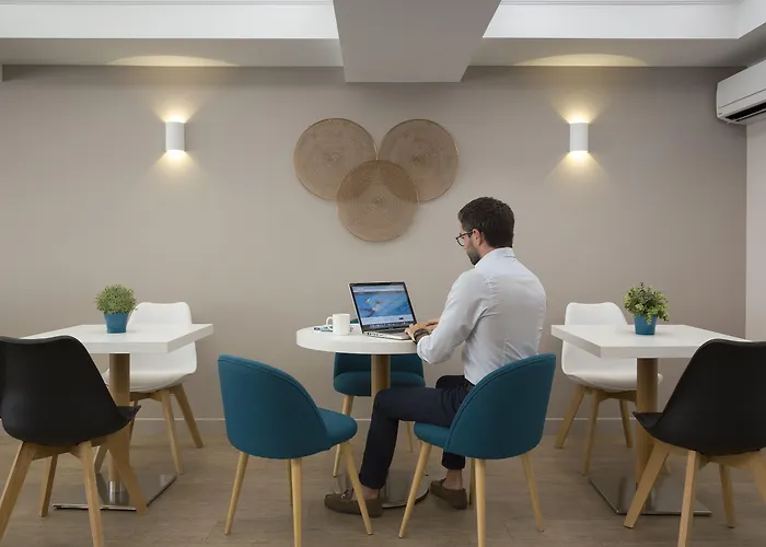 Rockypop Marseille Hotel